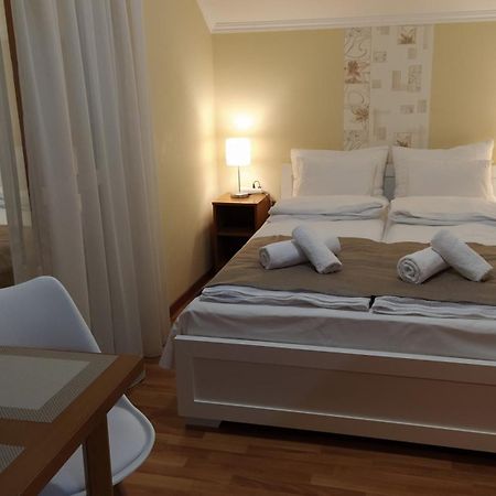 Gabi & Gabi Apartments Hajdúszoboszló Eksteriør bilde