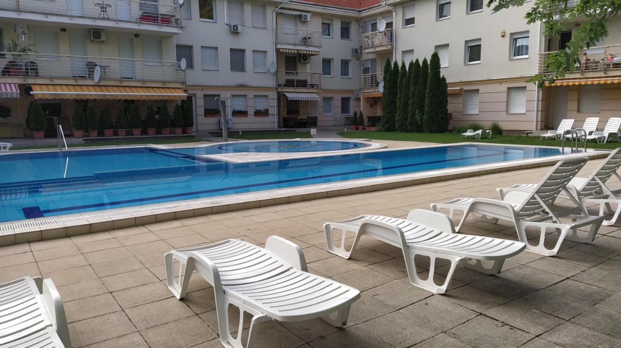 Gabi & Gabi Apartments Hajdúszoboszló Eksteriør bilde