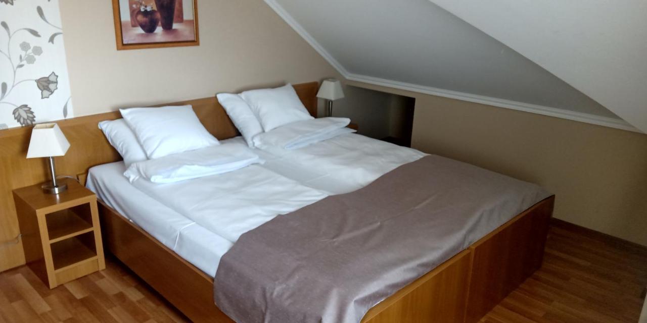 Gabi & Gabi Apartments Hajdúszoboszló Eksteriør bilde