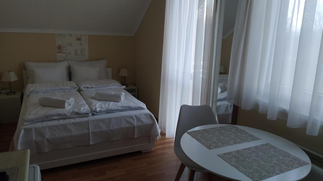 Gabi & Gabi Apartments Hajdúszoboszló Eksteriør bilde