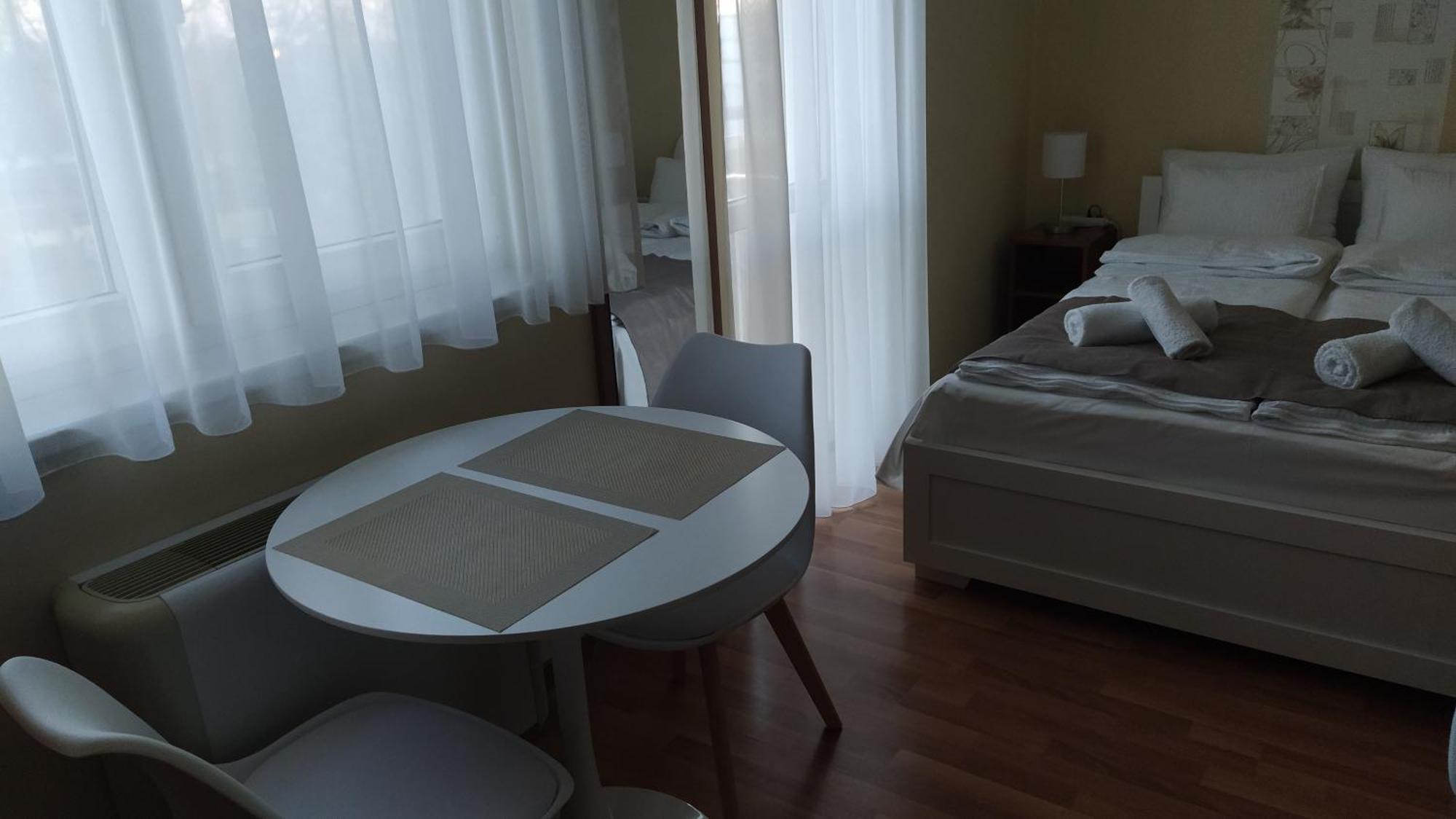 Gabi & Gabi Apartments Hajdúszoboszló Eksteriør bilde
